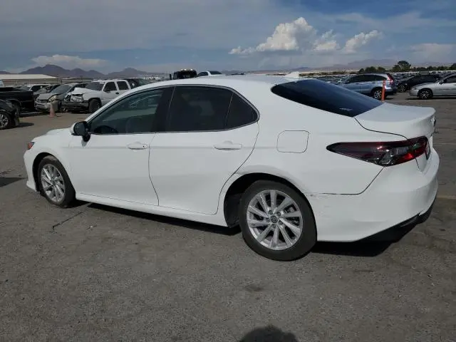 2022 TOYOTA CAMRY LE  