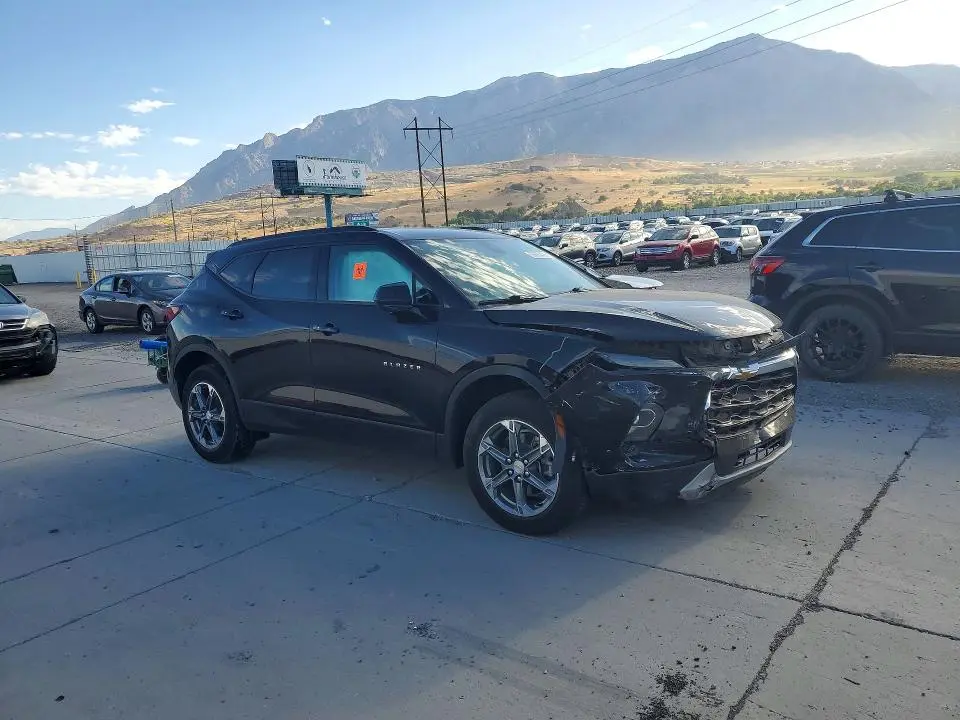 2023 CHEVROLET BLAZER 2LT  