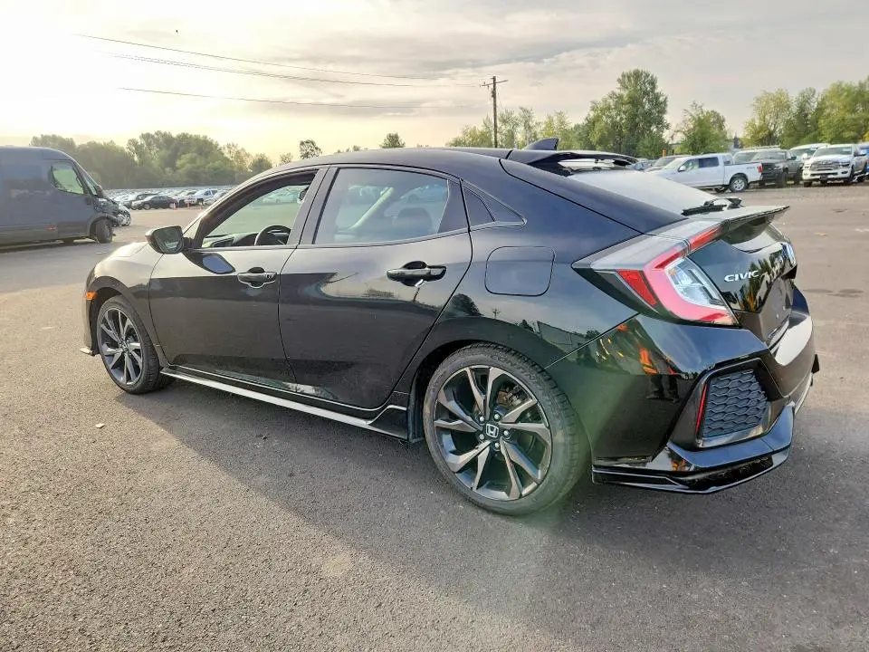 2018 HONDA CIVIC SPORT  