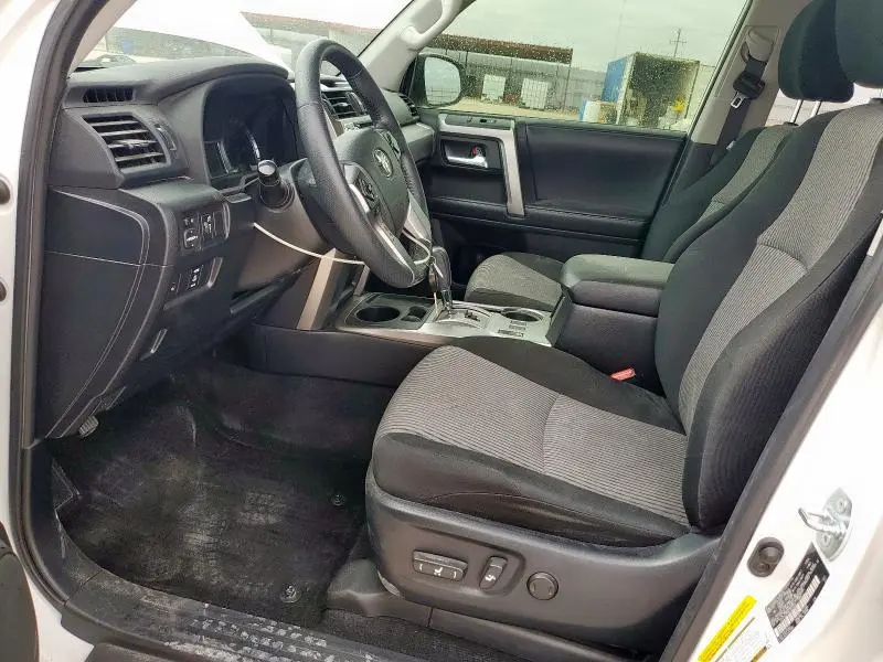 2019 TOYOTA 4RUNNER SR5  