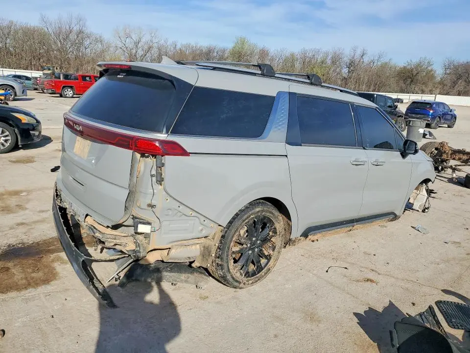 2024 KIA CARNIVAL SX PRESTIGE  