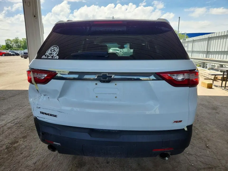 2021 CHEVROLET TRAVERSE RS  