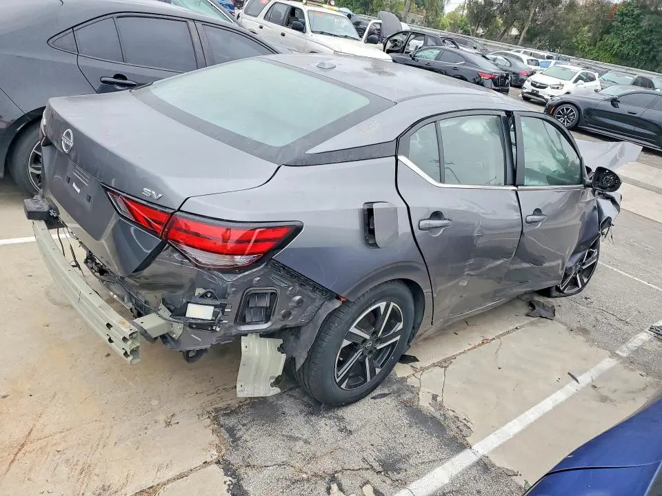 2024 NISSAN SENTRA SV  