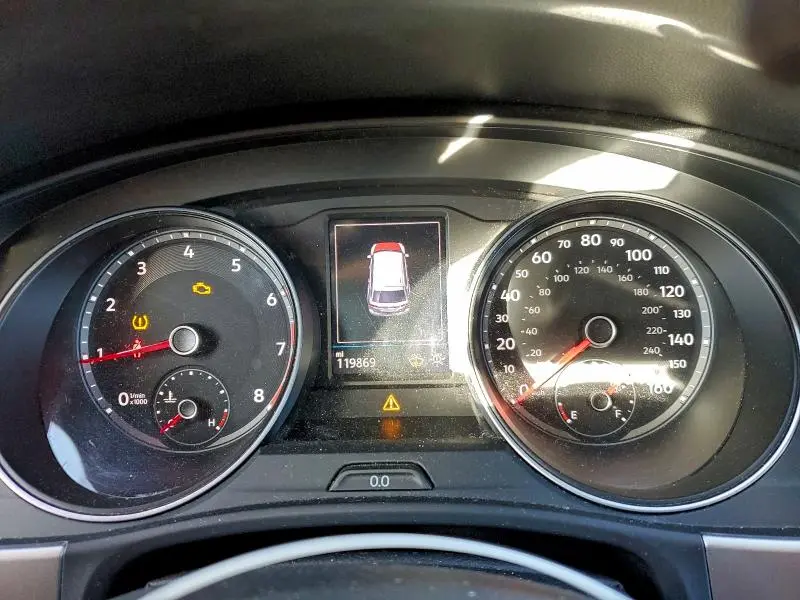 2018 VOLKSWAGEN ATLAS SE  