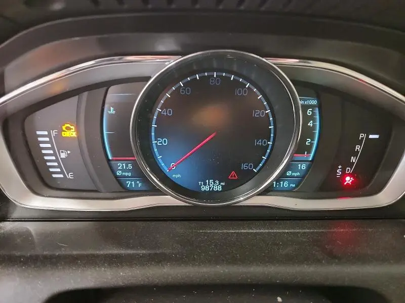 2015 VOLVO XC60 T5 PREMIER  