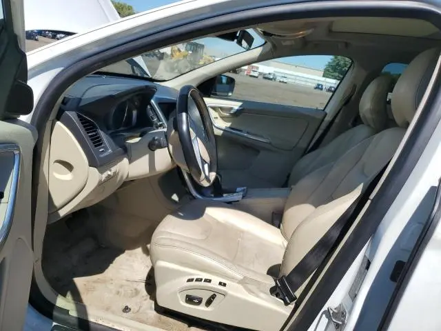 2015 VOLVO XC60 T5 PREMIER  