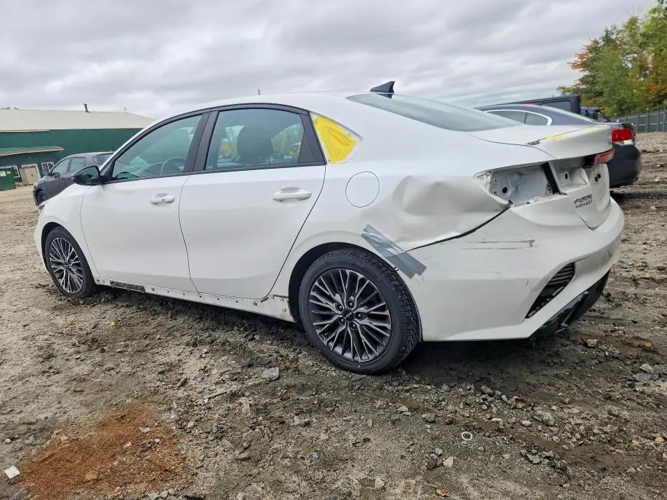 2022 KIA FORTE GT LINE  