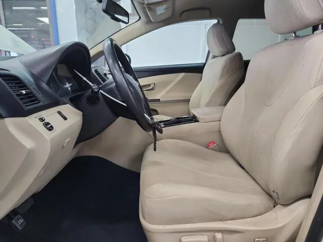 2010 TOYOTA VENZA   