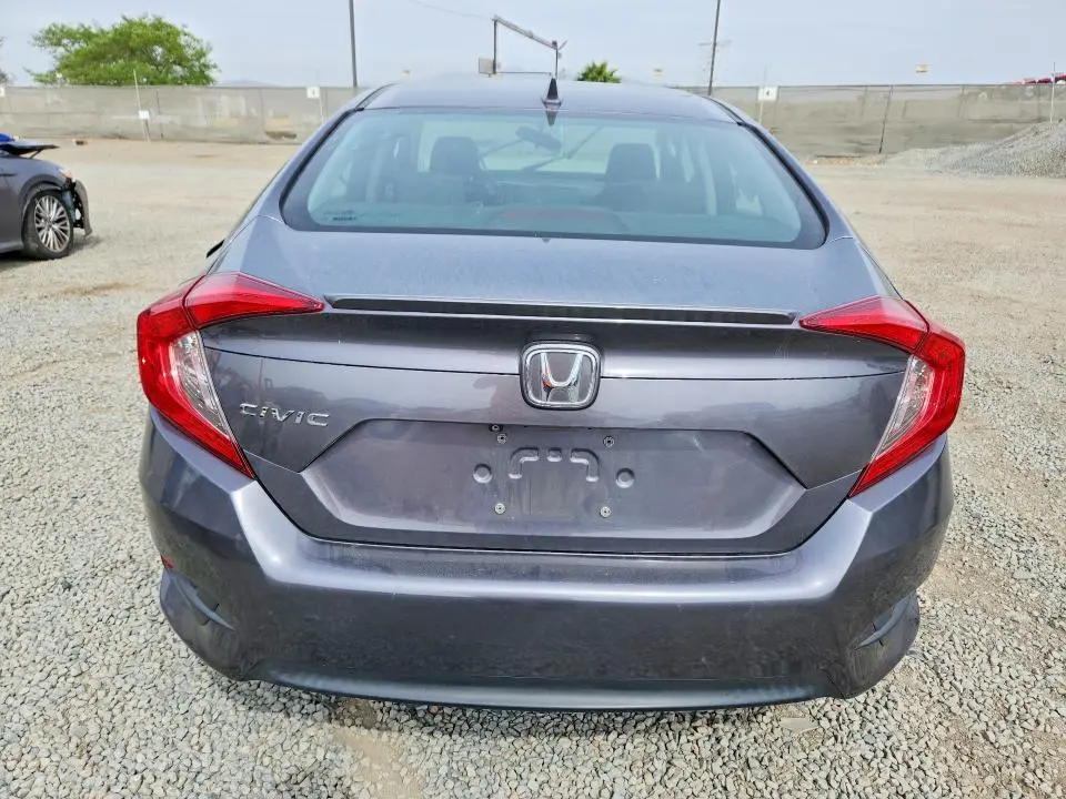 2018 HONDA CIVIC EX  