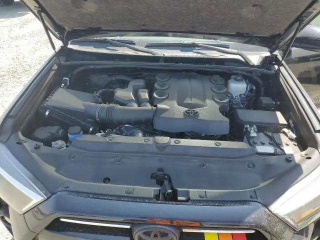 2024 TOYOTA 4RUNNER SR5/SR5 PREMIUM  