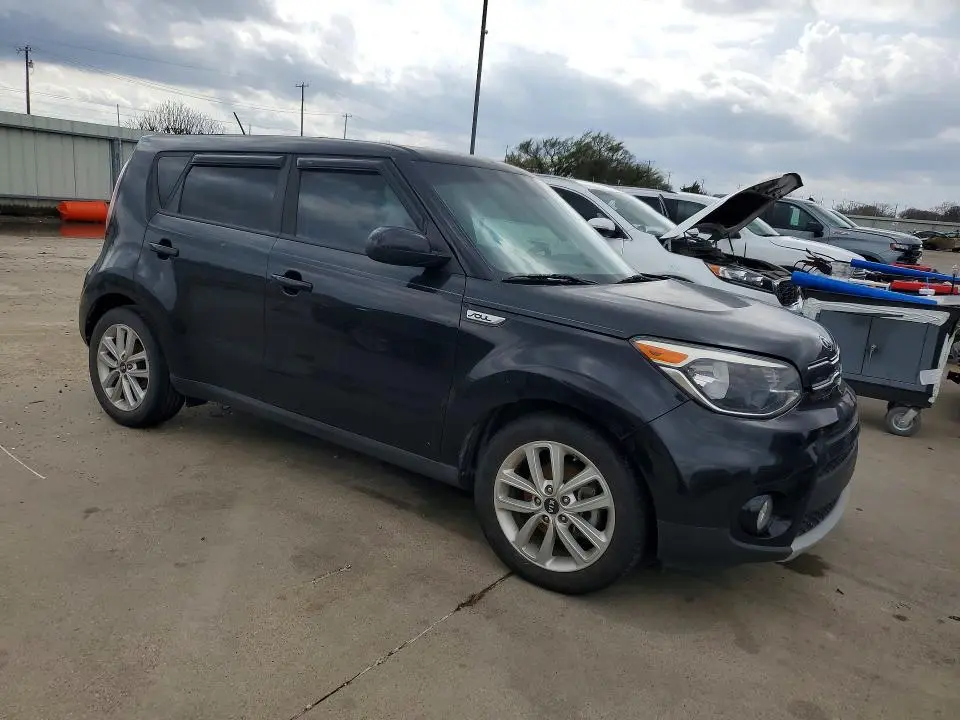 2019 KIA SOUL +  