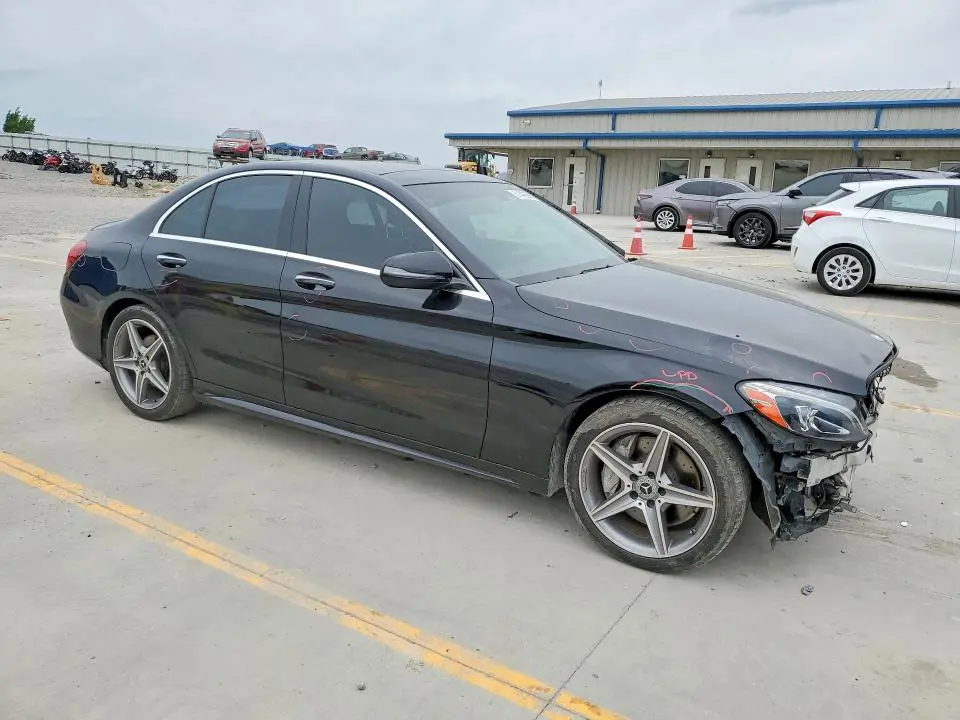 2016 MERCEDES-BENZ C300   