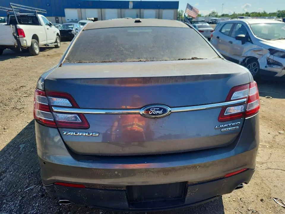 2013 FORD TAURUS LIMITED  