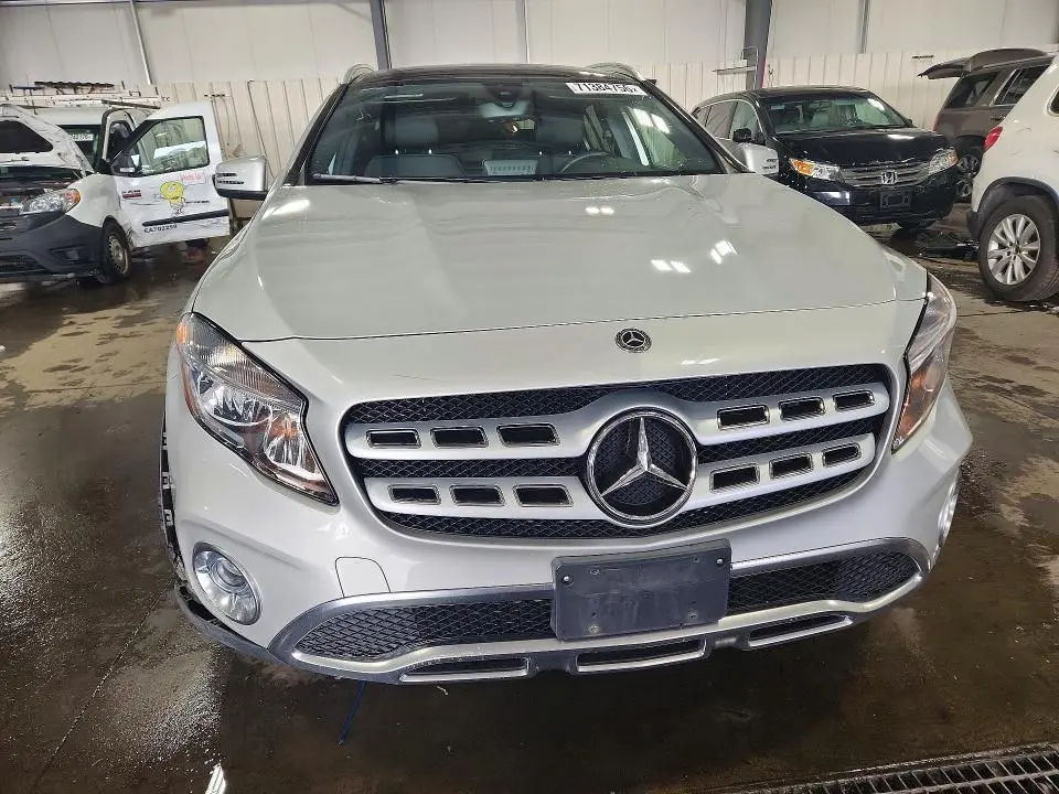 2018 MERCEDES-BENZ GLA 250 4MATIC  