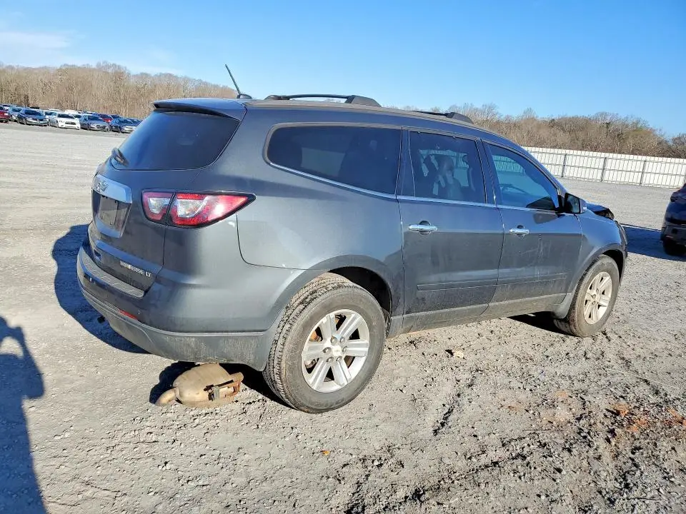2013 CHEVROLET TRAVERSE LT  