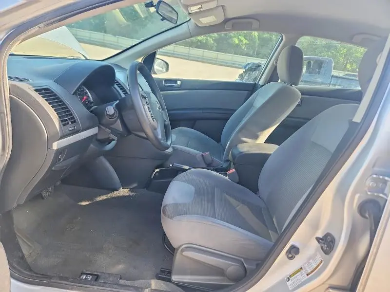 2011 NISSAN SENTRA 2.0  