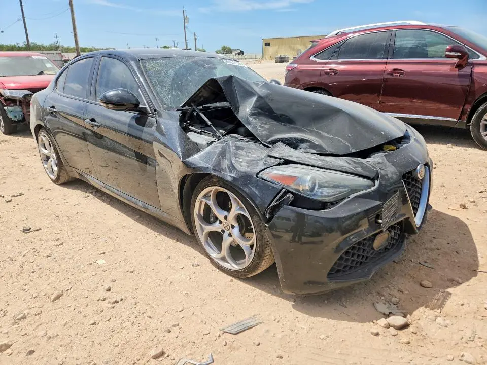 2018 ALFA ROMEO GIULIA TI  