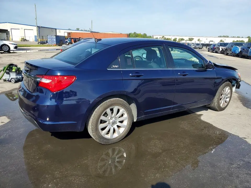 2013 CHRYSLER 200 TOURING  