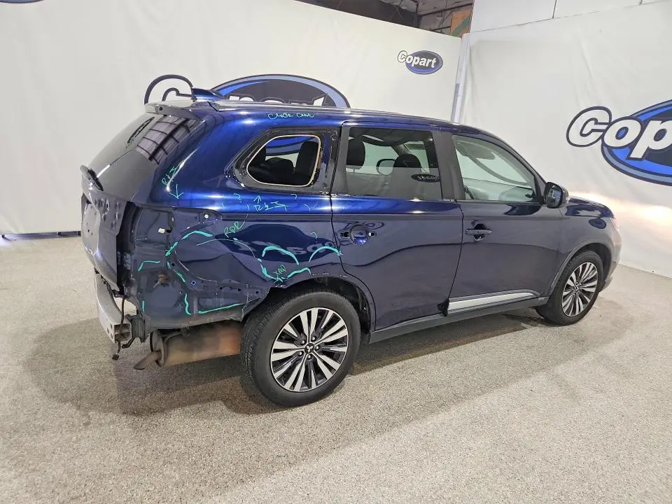 2020 MITSUBISHI OUTLANDER SE  