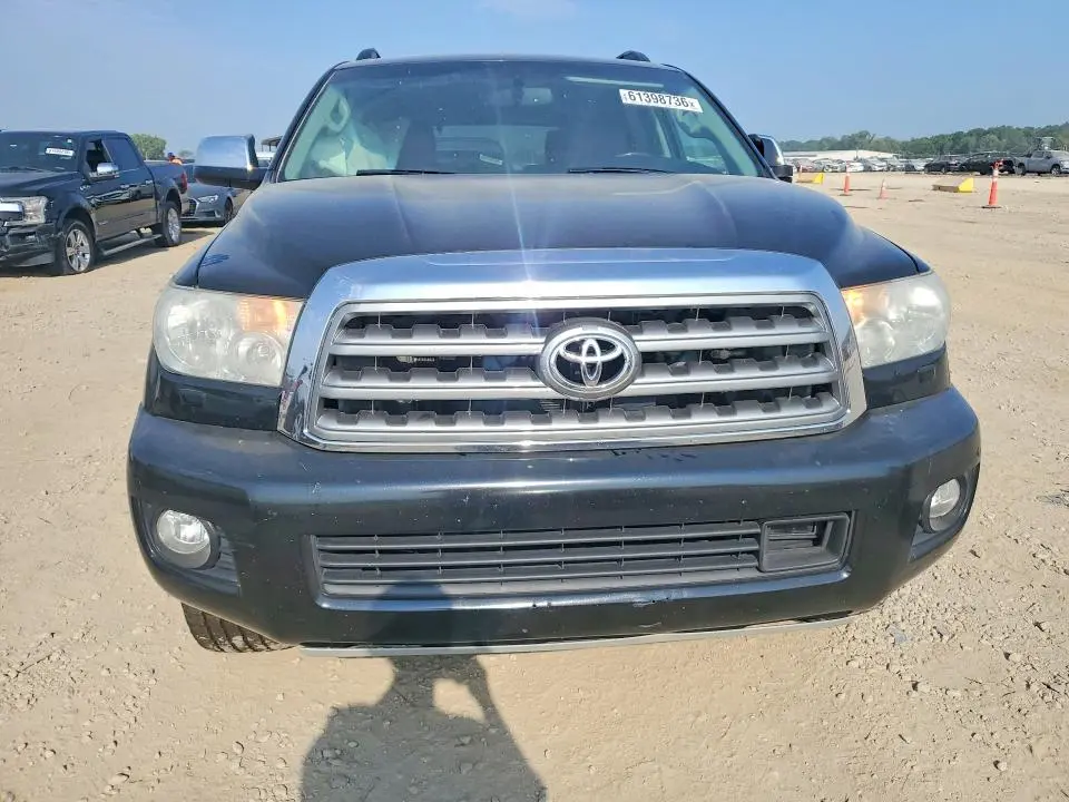 2016 TOYOTA SEQUOIA PLATINUM  