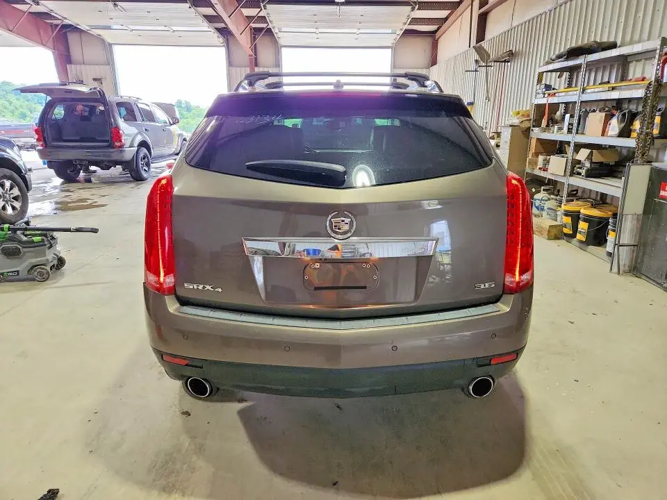 2014 CADILLAC SRX LUXURY COLLECTION  