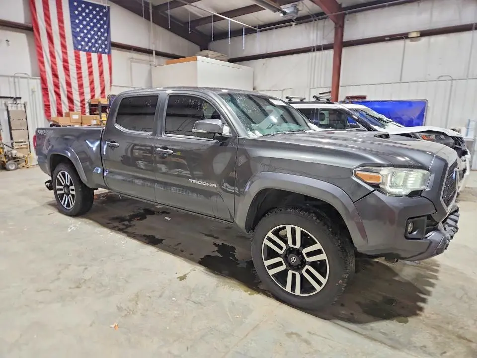 2018 TOYOTA TACOMA TRD SPORT  