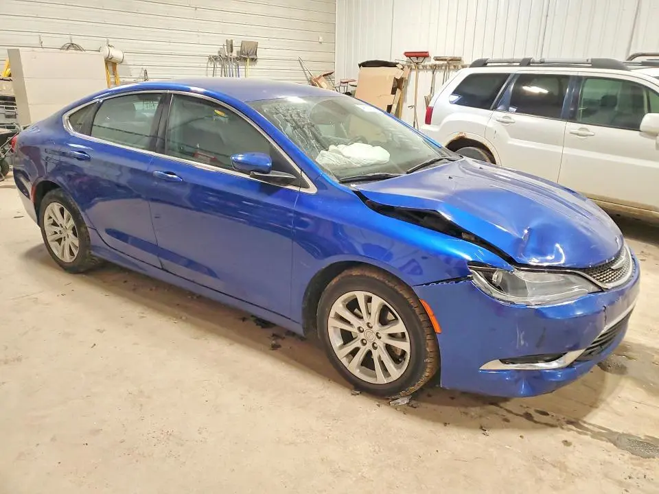 2015 CHRYSLER 200 LIMITED  
