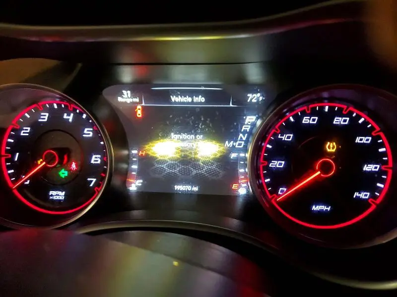 2016 DODGE CHARGER SXT  