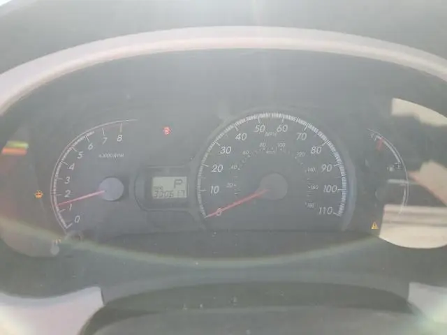 2011 TOYOTA SIENNA LE  