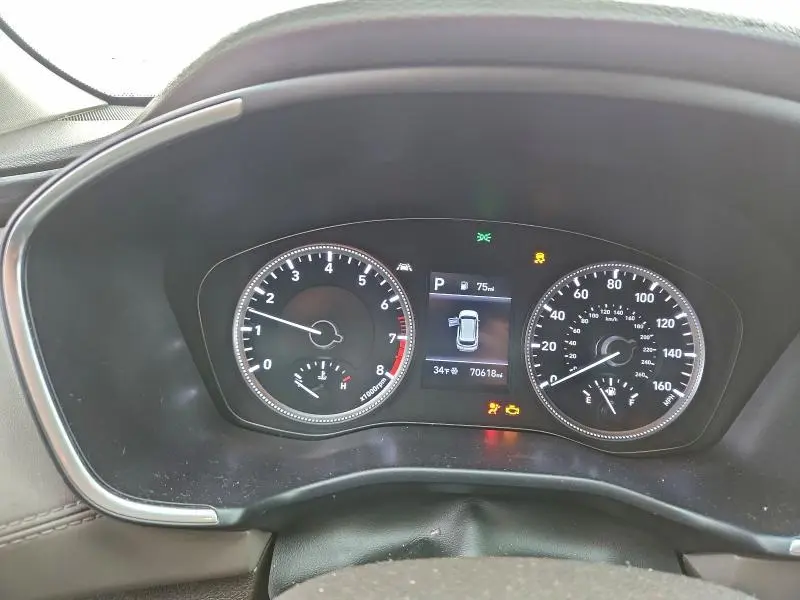 2020 HYUNDAI SANTA FE SE  