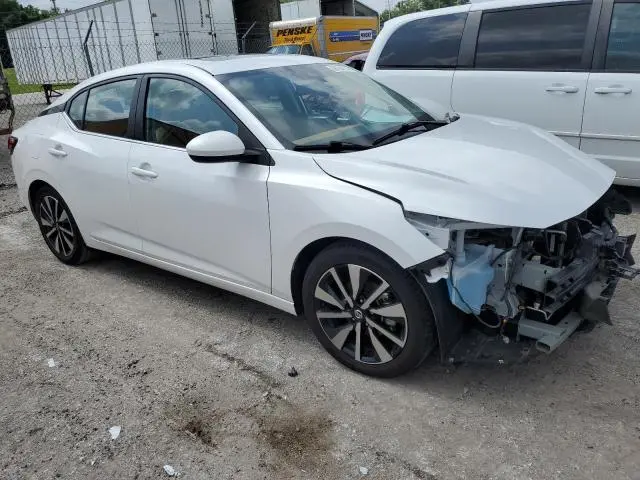 2022 NISSAN SENTRA SV  