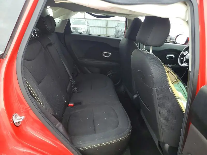 2016 KIA SOUL   