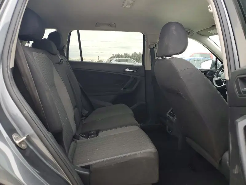 2020 VOLKSWAGEN TIGUAN S  