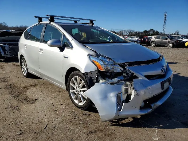 2014 TOYOTA PRIUS V   