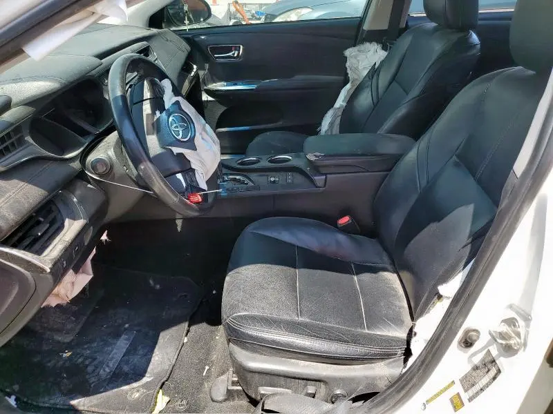 2018 TOYOTA AVALON XLE  