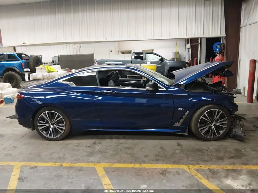 2020 INFINITI Q60 LUXE