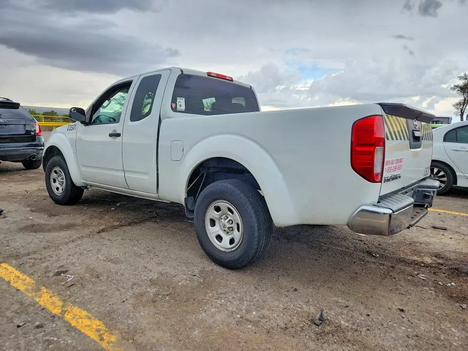 2016 NISSAN FRONTIER S  
