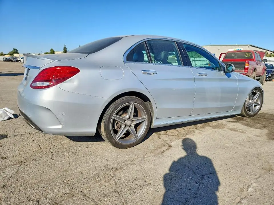 2015 MERCEDES-BENZ C 300  