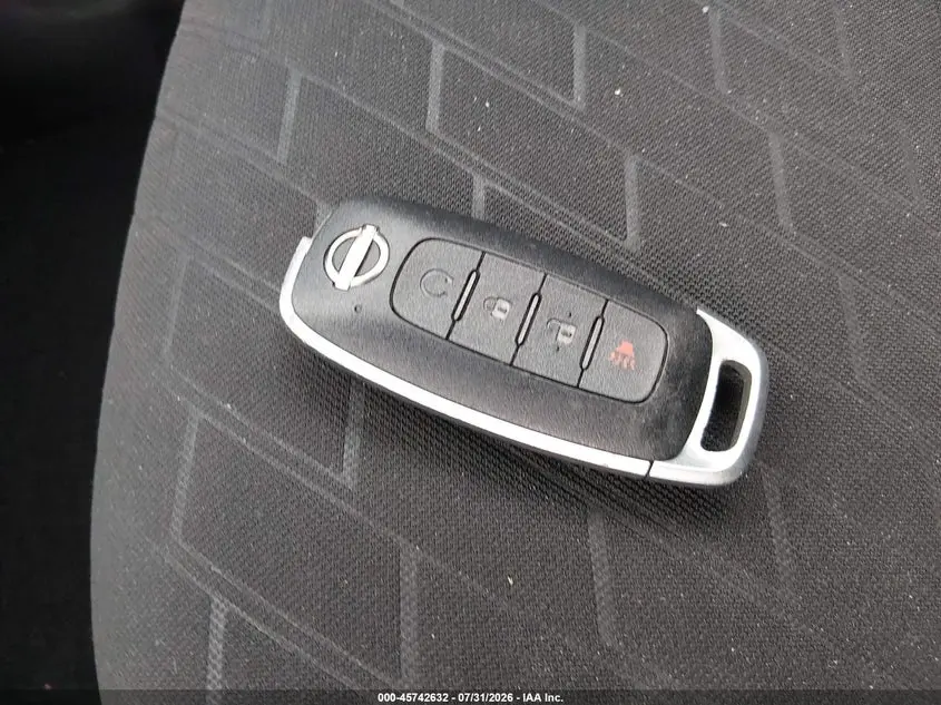2024 NISSAN KICKS SV XTRONIC CVT