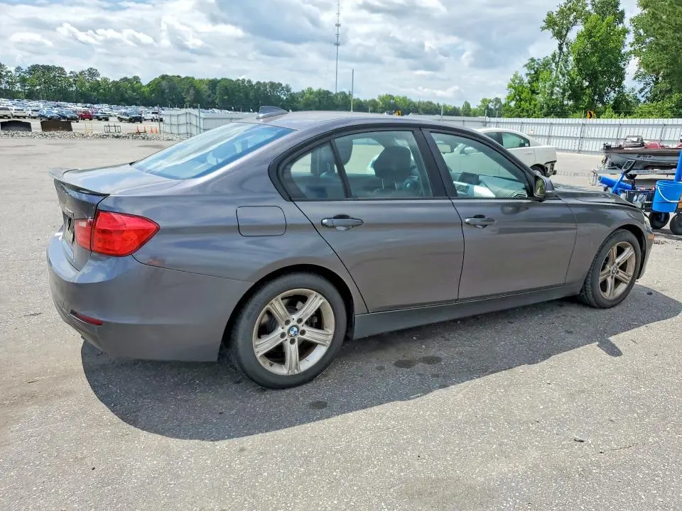 2013 BMW 320 I  
