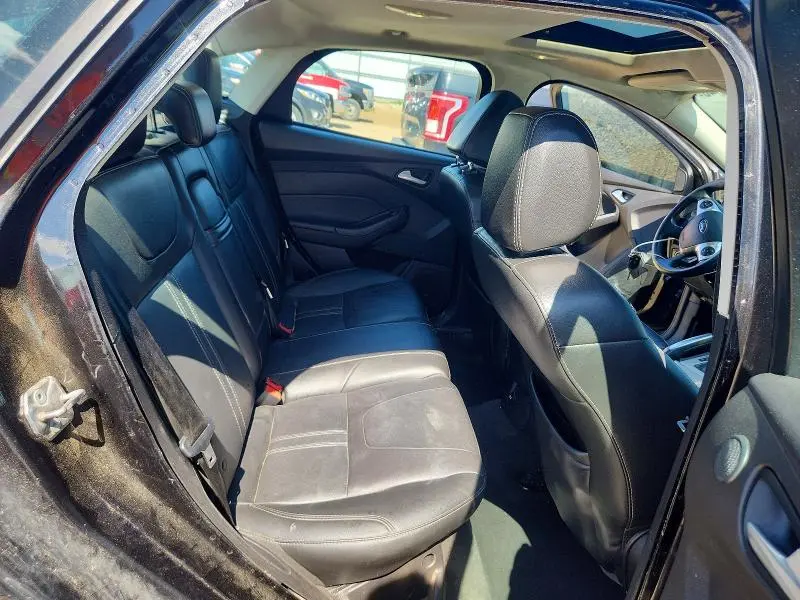 2013 FORD FOCUS SE  