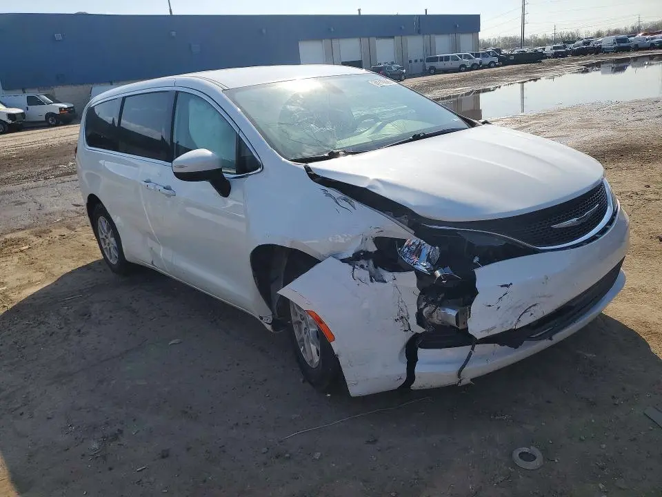 2017 CHRYSLER PACIFICA TOURING  