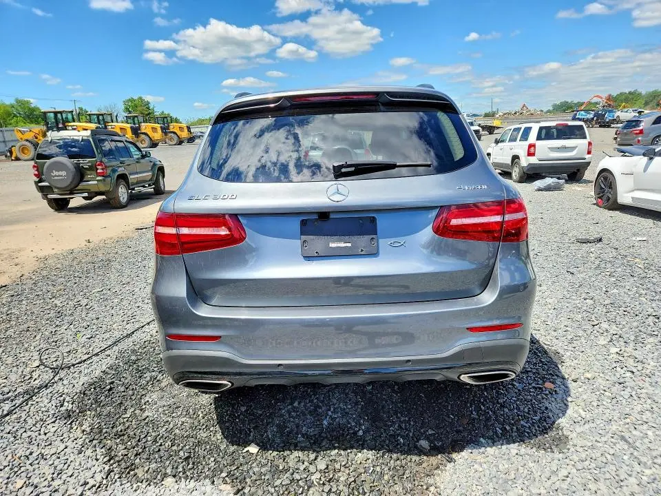 2017 MERCEDES-BENZ GLC 300 4MATIC  