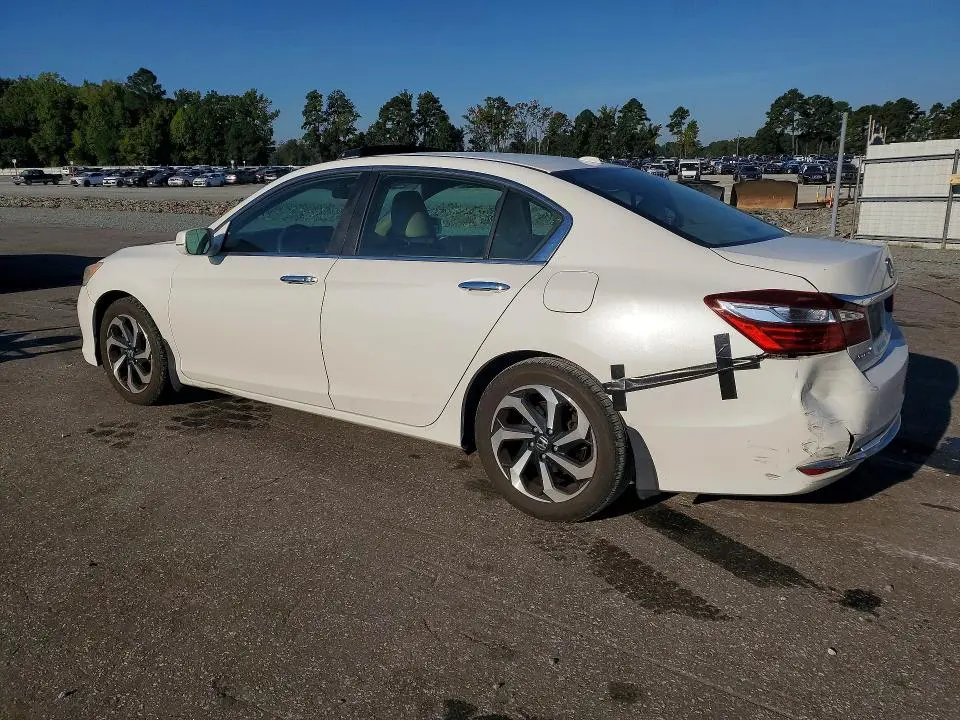 2017 HONDA ACCORD EX  