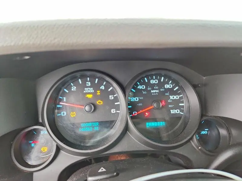 2011 CHEVROLET SILVERADO K1500 LS  