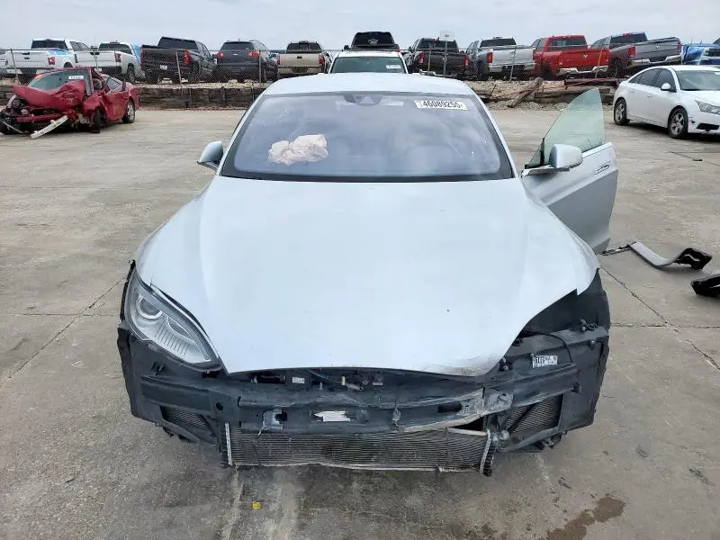 2016 TESLA MODEL S   