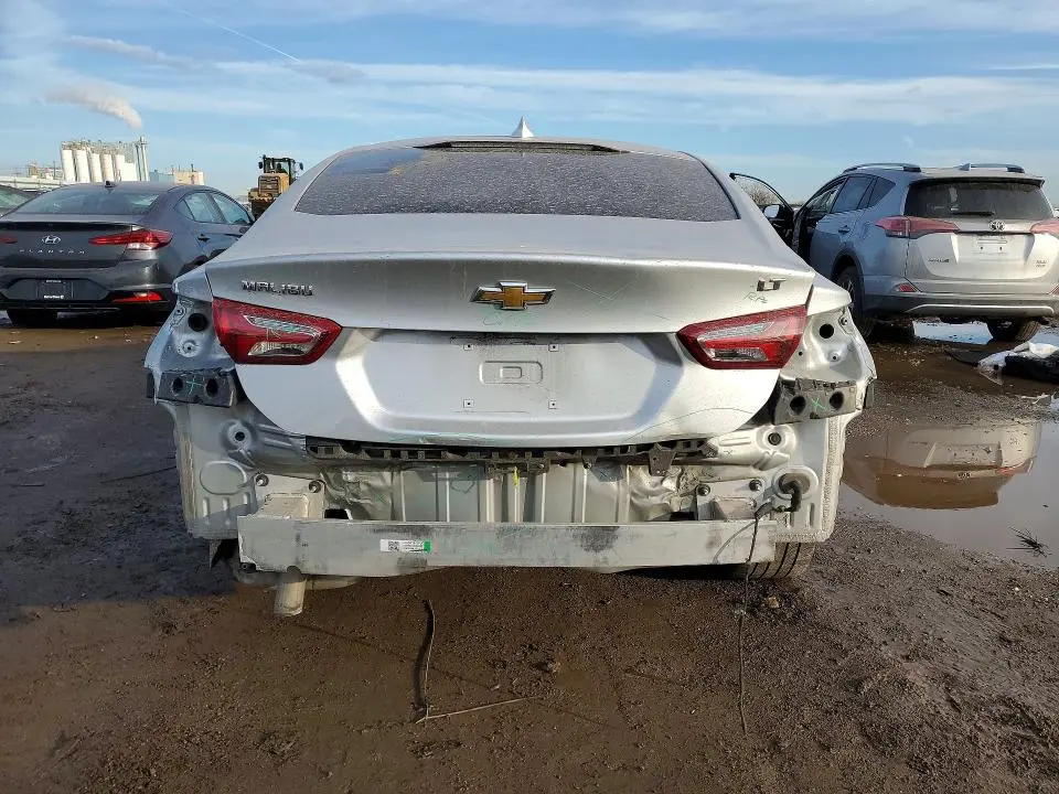 2022 CHEVROLET MALIBU LT  