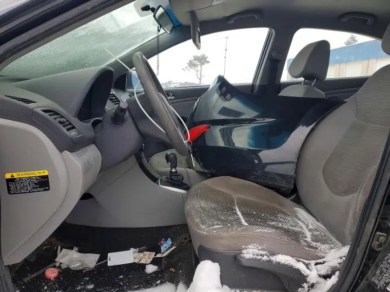 2017 HYUNDAI ACCENT SE  