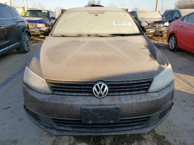 2011 VOLKSWAGEN JETTA SE  