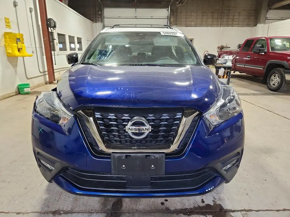 2020 NISSAN KICKS SR  